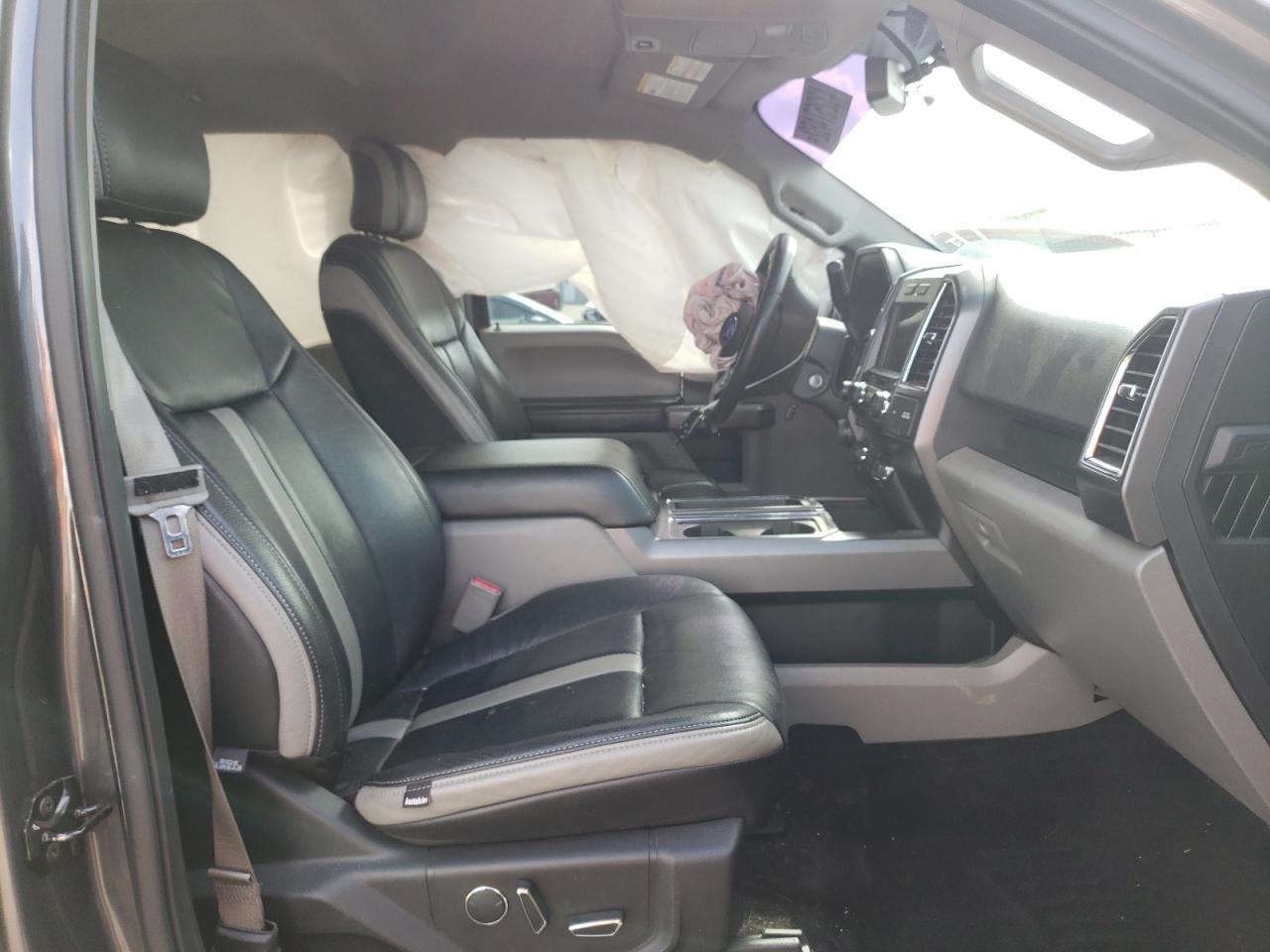 Photo 5 from auction – 2016 FORD F150 SUPER with VIN 1FTEW1CF2GKF60577