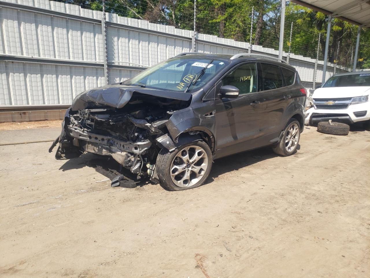 Photo 2 from auction – 2015 FORD ESCAPE TIT with VIN 1FMCU0J92FUA48773
