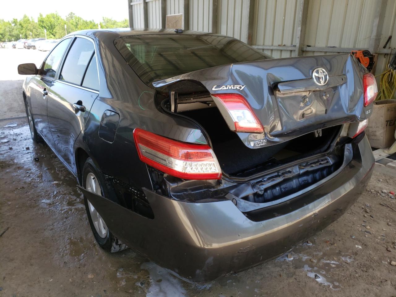 Photo 3 from auction – 2011 TOYOTA CAMRY BASE with VIN 4T1BF3EK3BU221232