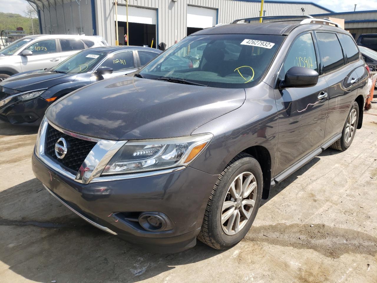 Photo 2 from auction – 2014 NISSAN PATHFINDER with VIN 5N1AR2MN1EC723224
