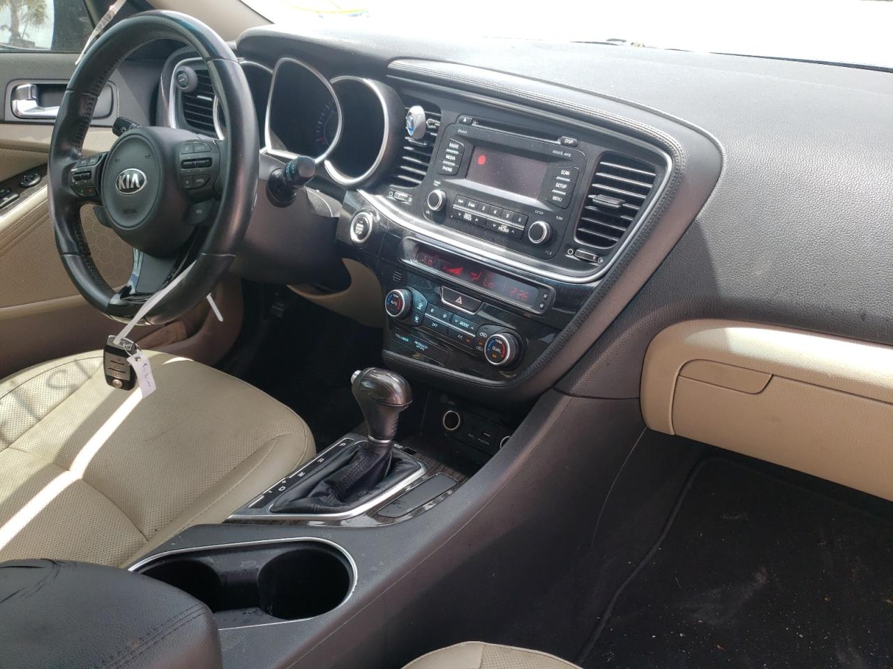 Photo 9 from auction – 2015 KIA OPTIMA EX with VIN 5XXGN4A71FG513042