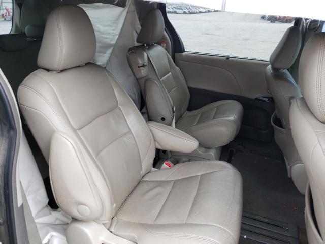 Photo 6 from auction – 2015 TOYOTA SIENNA XLE with VIN 5TDYK3DC7FS575155