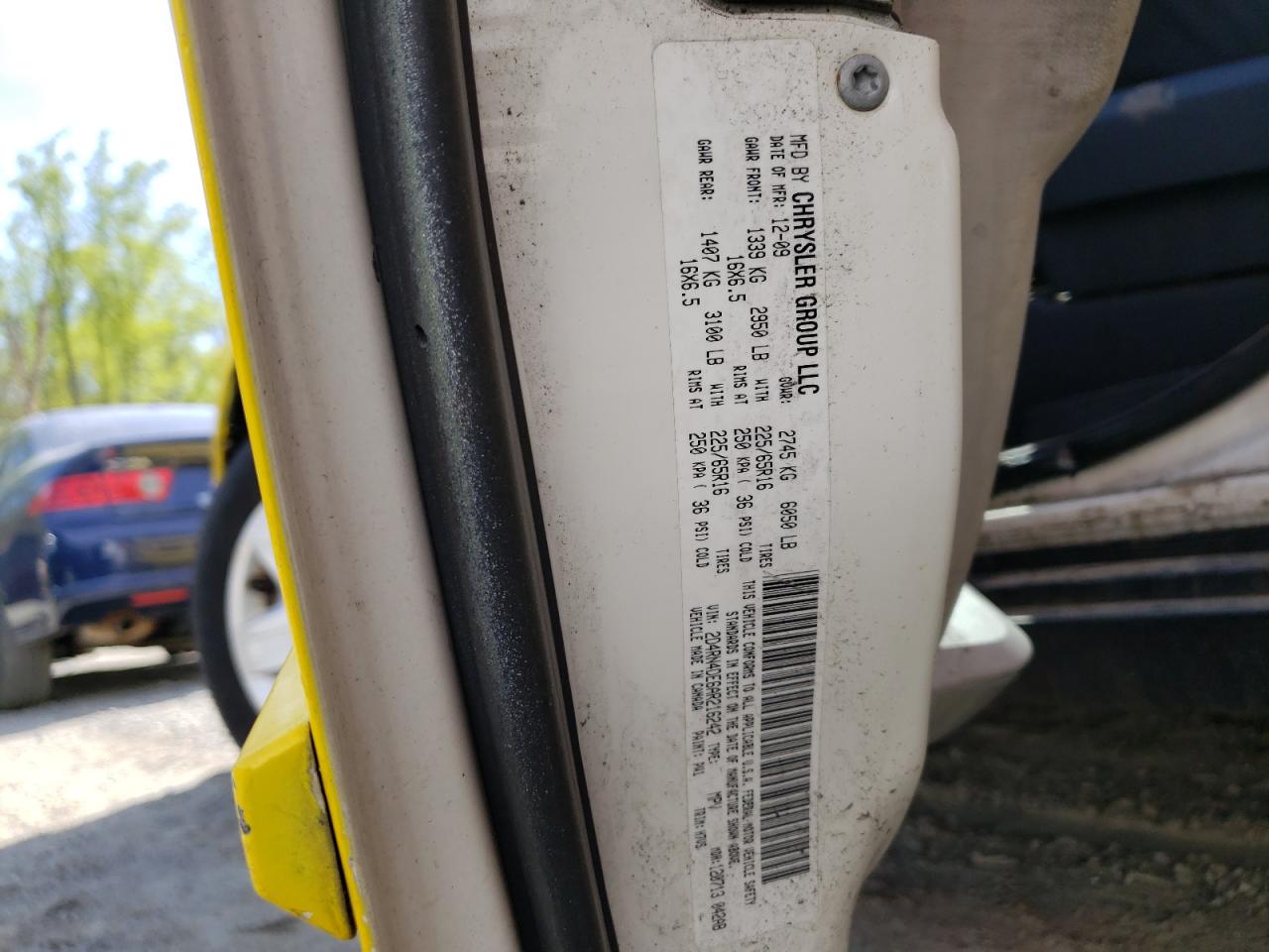 Photo 10 from auction – 2010 DODGE GRAND CARA with VIN 2D4RN4DE6AR216242