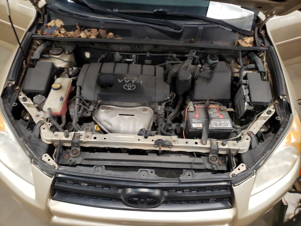 Photo 7 from auction – 2010 TOYOTA RAV4 with VIN JTMBF4DV5A5036629