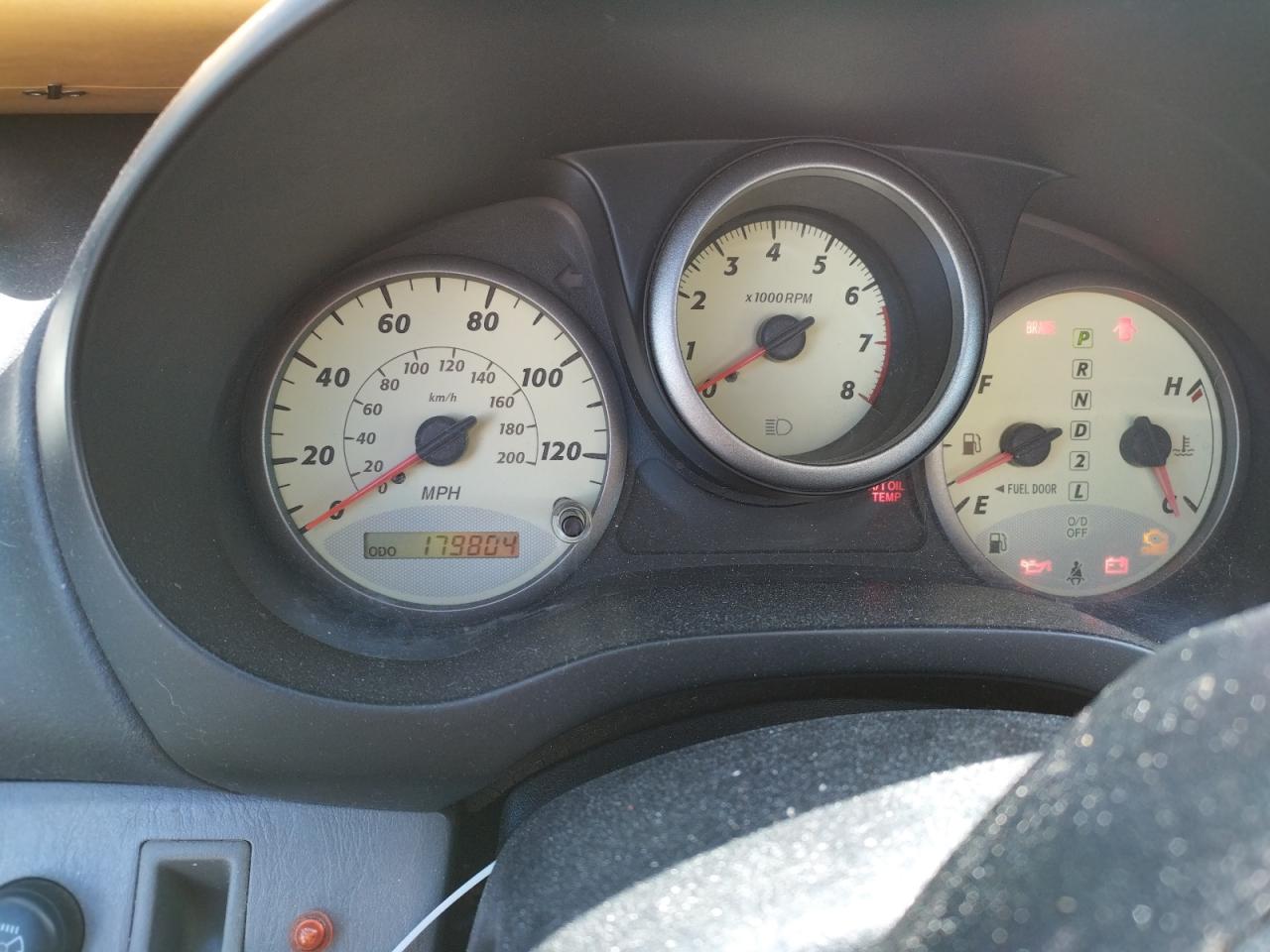 Photo 8 from auction – 2002 TOYOTA RAV4 with VIN JTEHH20V020151065