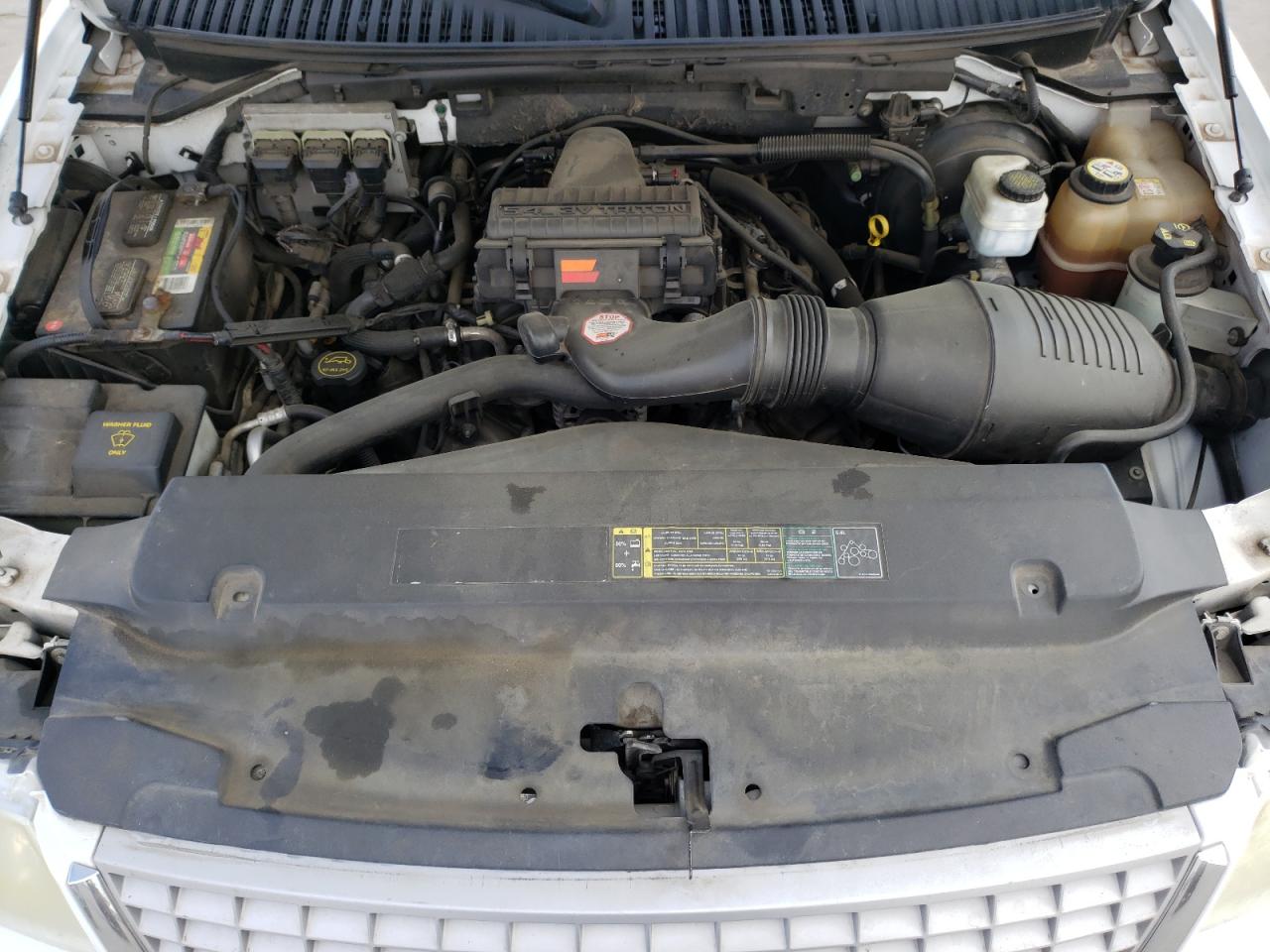 Photo 7 from auction – 2005 FORD EXPEDITION with VIN 1FMPU155X5LA85038