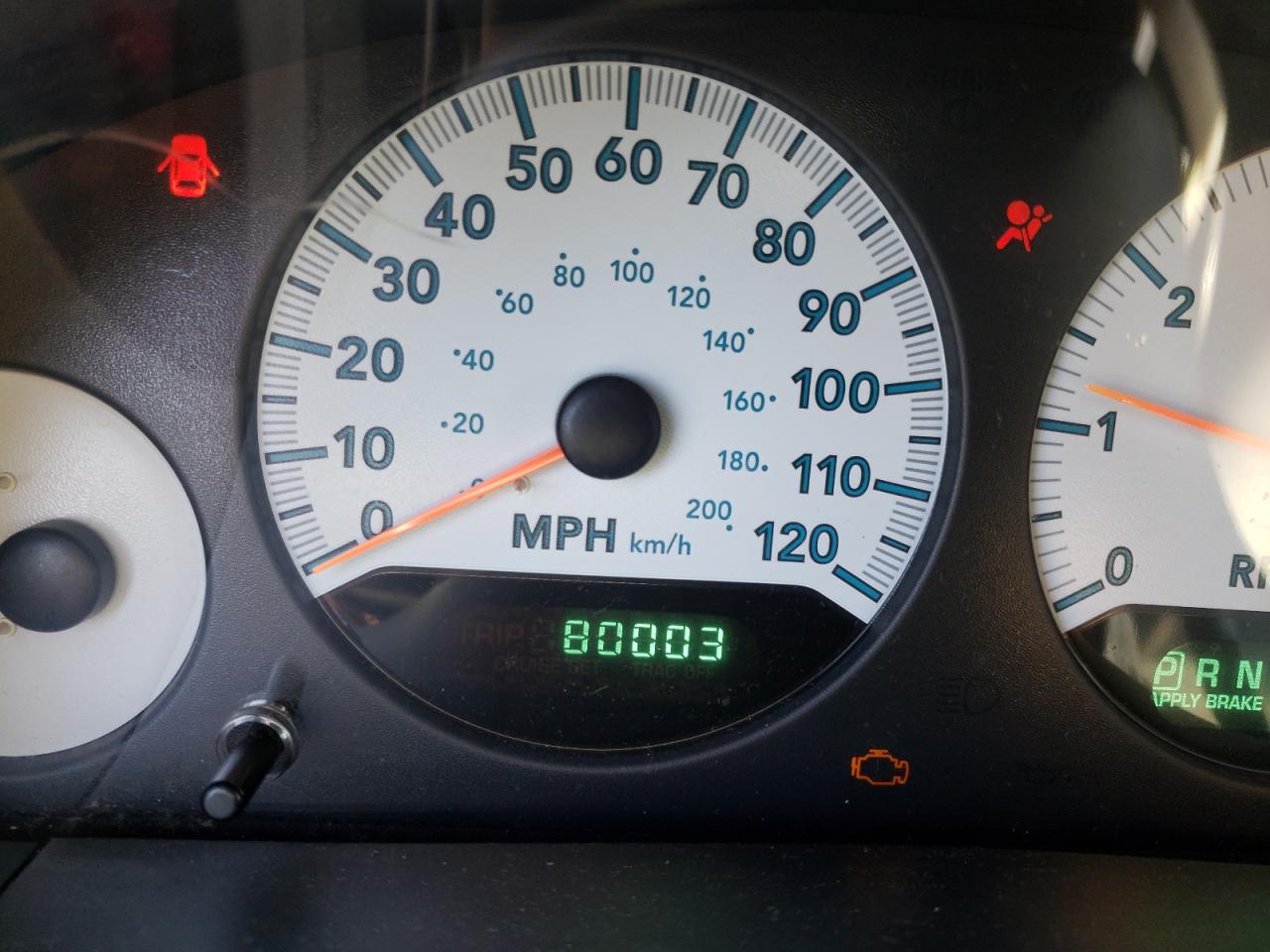 Photo 8 from auction – 2005 DODGE CARAVAN with VIN 1D4GP24R25B115079