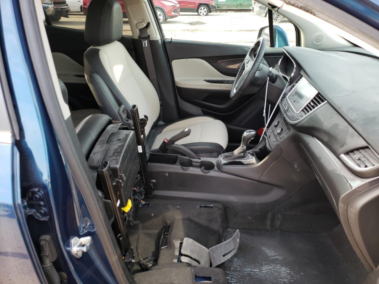 Photo 5 from auction – 2019 BUICK ENCORE PRE with VIN KL4CJASB1KB828333
