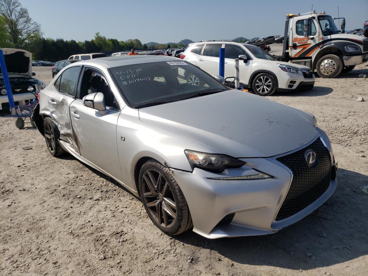 LEXUS IS 250 2014 with VIN JTHBF1D20E5011016 - Photo from auction