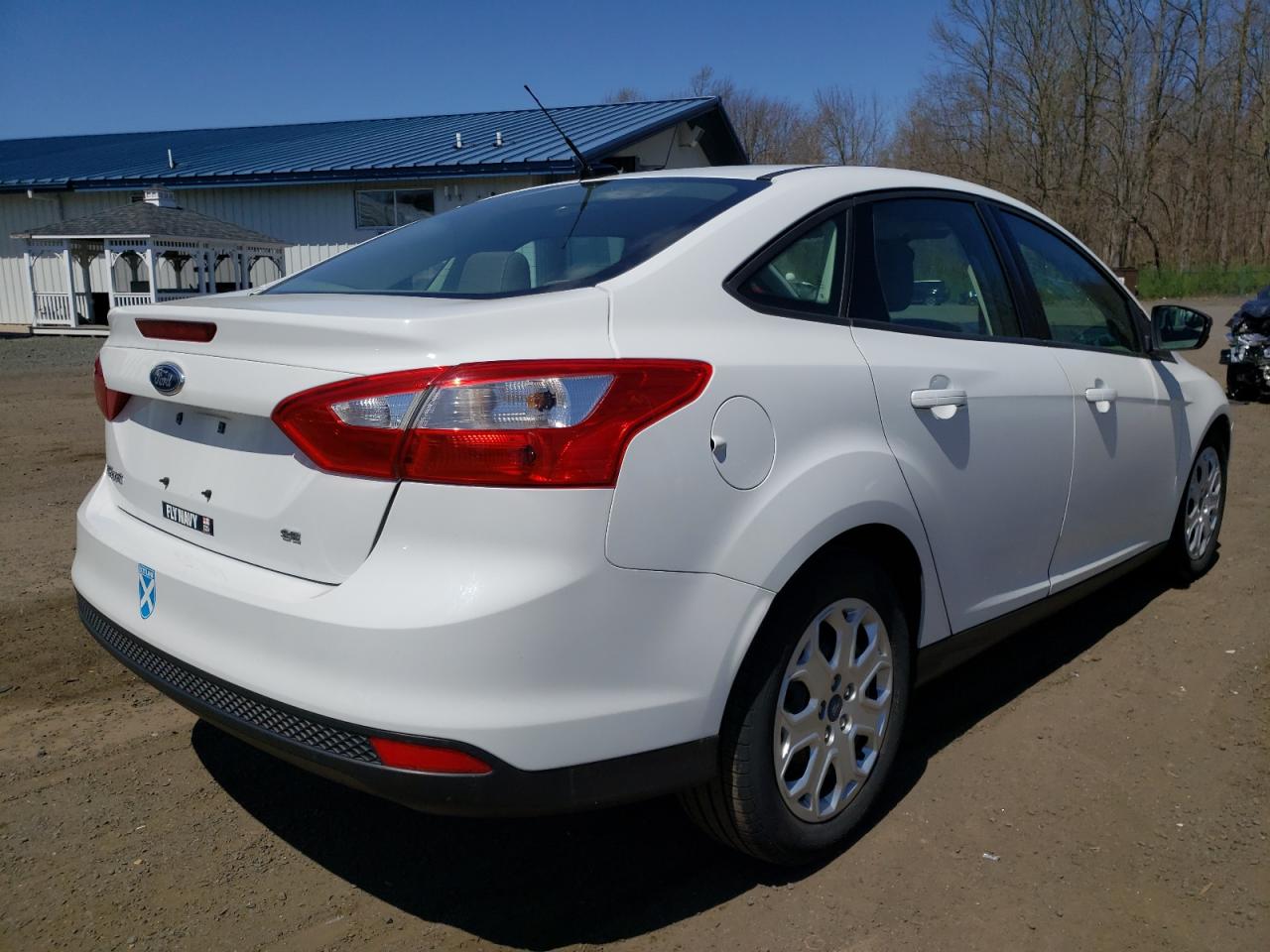 Photo 4 from auction – 2012 FORD FOCUS SE with VIN 1FAHP3F29CL149119