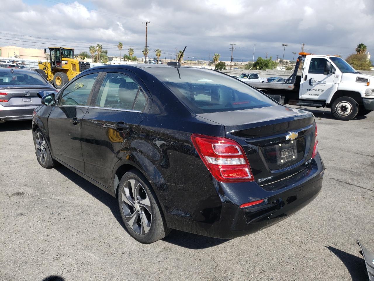 Photo 3 from auction – 2020 CHEVROLET SONIC PREM with VIN 1G1JF5SB1L4115288