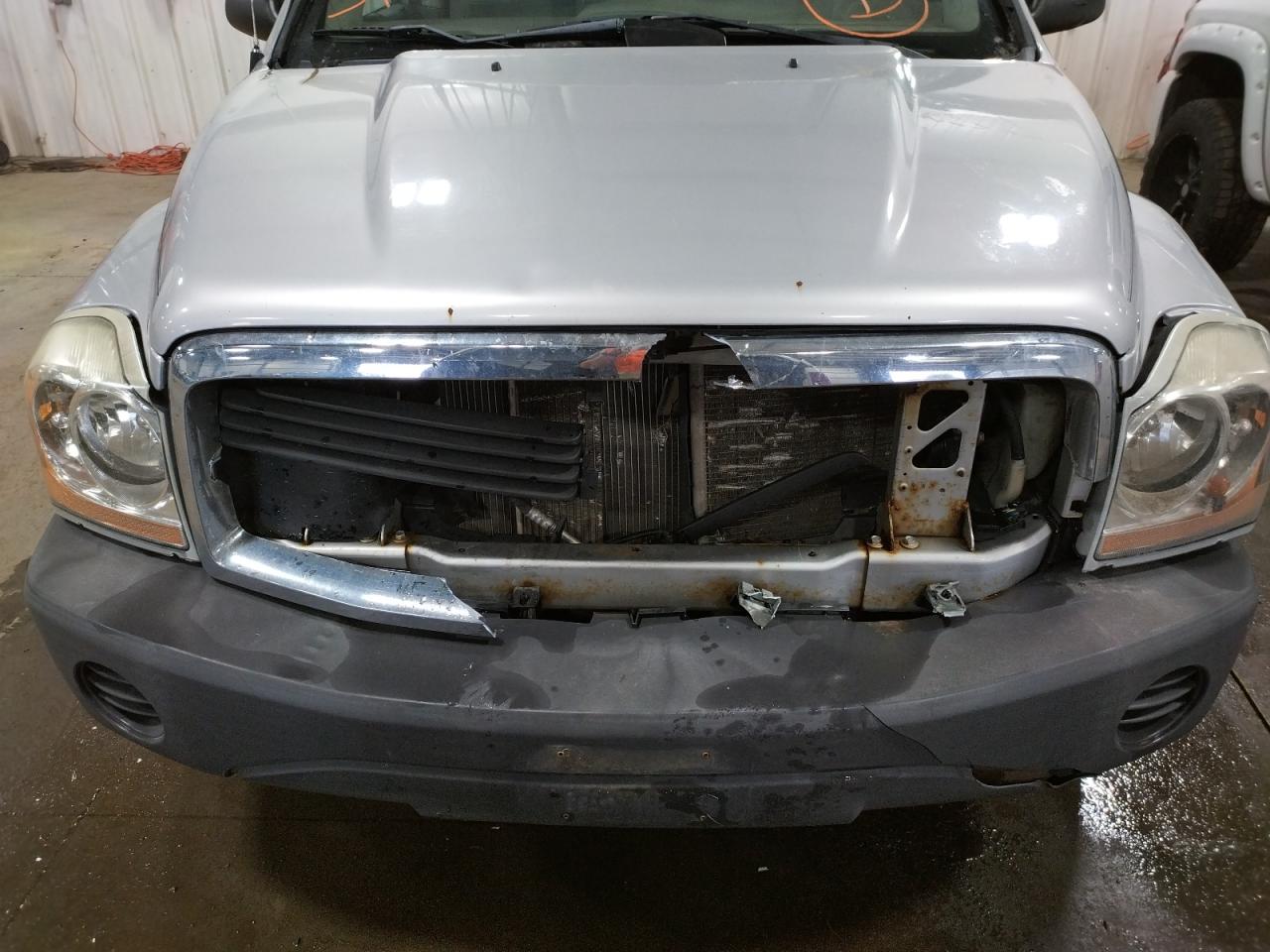 Photo 9 from auction – 2004 DODGE DURANGO ST with VIN 1D4HB38N94F235016