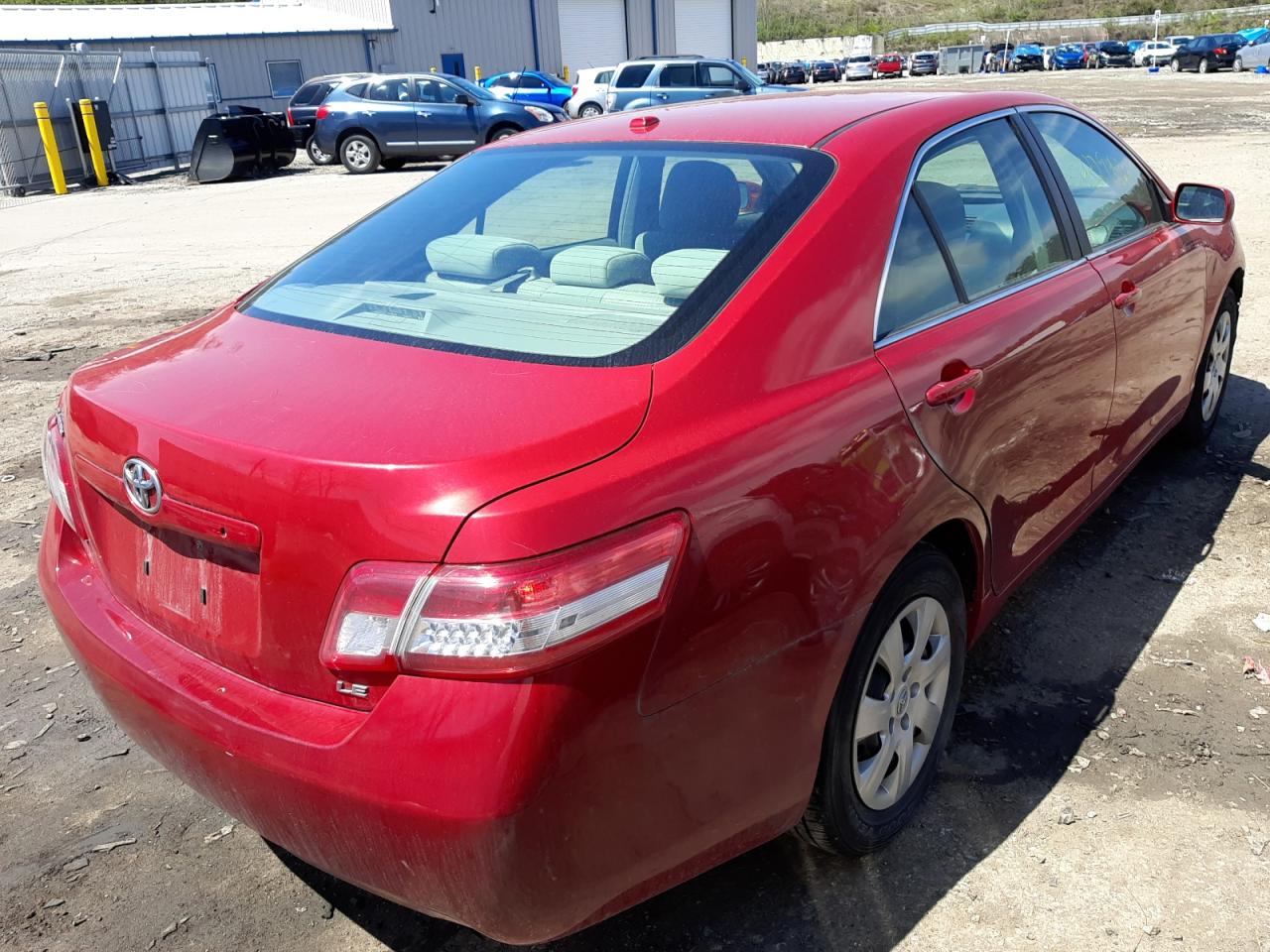 Photo 4 from auction – 2010 TOYOTA CAMRY BASE with VIN 4T1BF3EK8AU579263