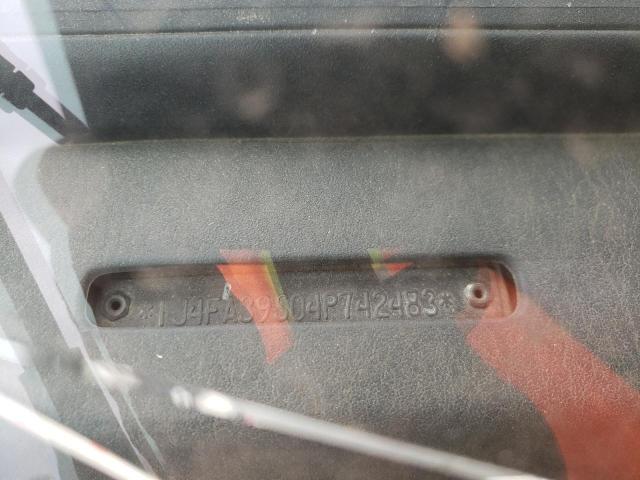 Photo 10 from auction – 2004 JEEP WRANGLER X with VIN 1J4FA39S04P742483