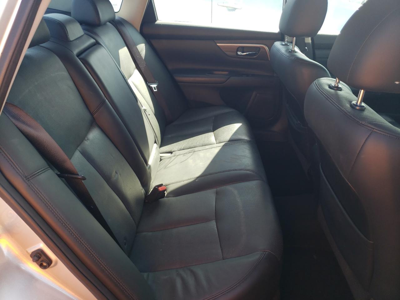 Photo 6 from auction – 2014 NISSAN ALTIMA 2.5 with VIN 1N4AL3AP2EN258450