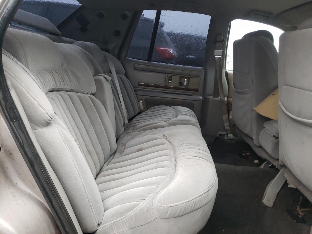 Photo 6 from auction – 1995 BUICK ROADMASTER with VIN 1G4BN52P1SR416795