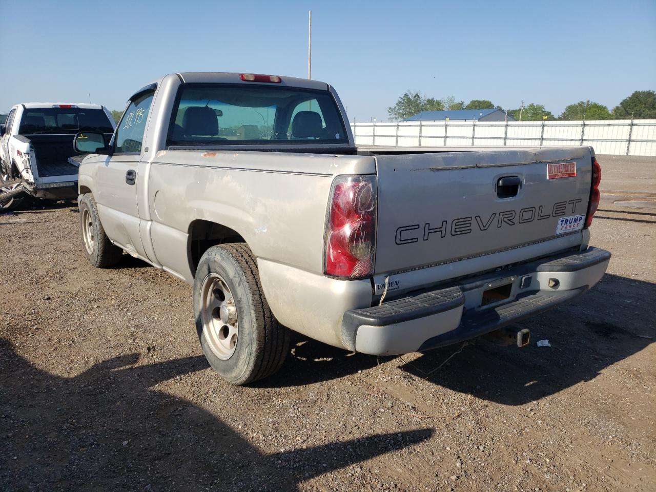 Photo 3 from auction – 2005 CHEVROLET SILVERADO with VIN 1GCEC14X95Z241424