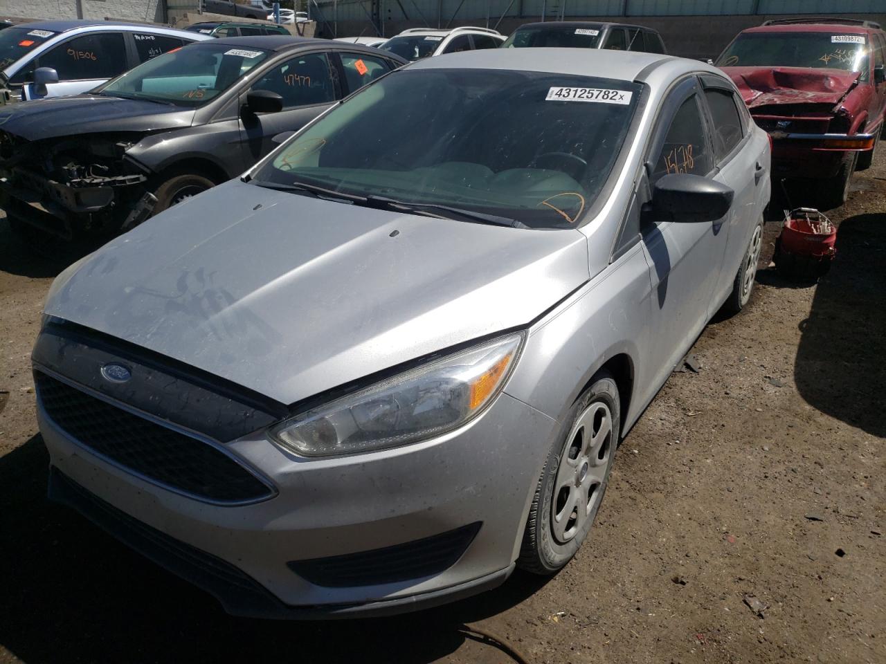 Photo 2 from auction – 2017 FORD FOCUS S with VIN 1FADP3E23HL210858