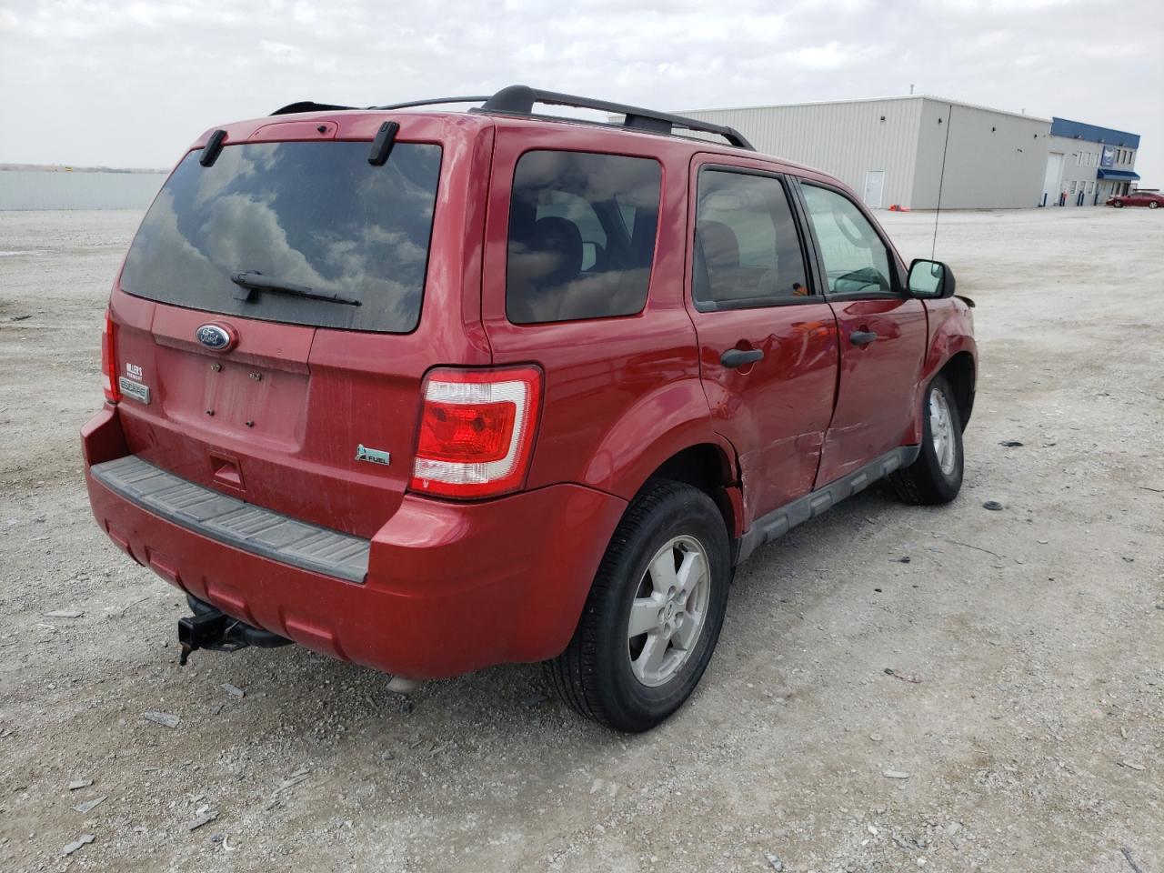 Photo 4 from auction – 2010 FORD ESCAPE XLT with VIN 1FMCU0DGXAKC29005
