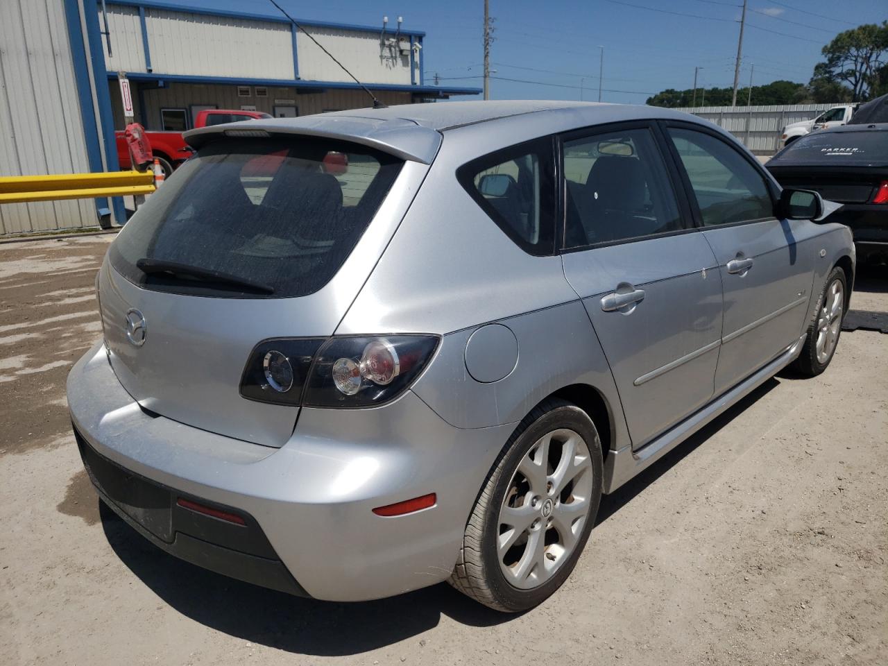 Photo 4 from auction – 2008 MAZDA 3 HATCHBAC with VIN JM1BK343281825066