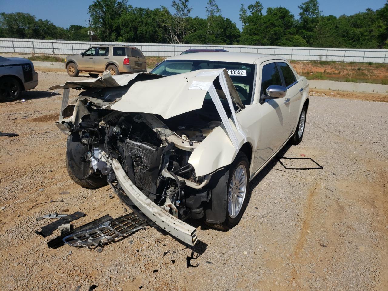 Photo 2 from auction – 2010 CHRYSLER 300 with VIN 2C3CA4CD6AH224472