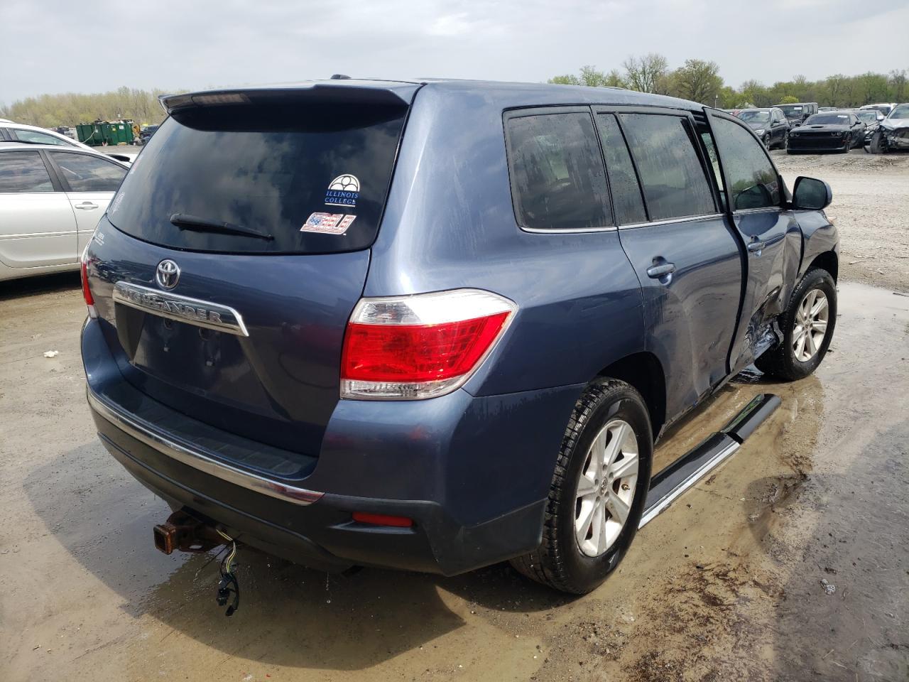 صورة رقم 4 من المزاد - 2011 TOYOTA HIGHLANDER مع VIN 5TDZK3EH3BS047542