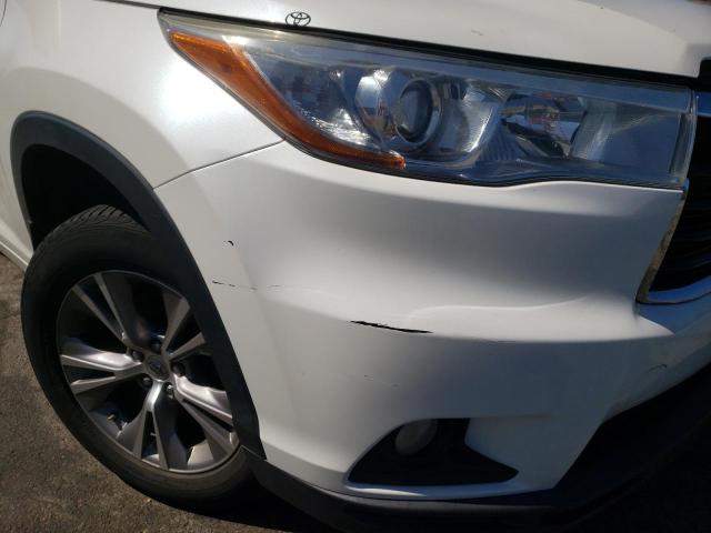 Photo 9 from auction – 2015 TOYOTA HIGHLANDER with VIN 5TDJKRFH0FS197063