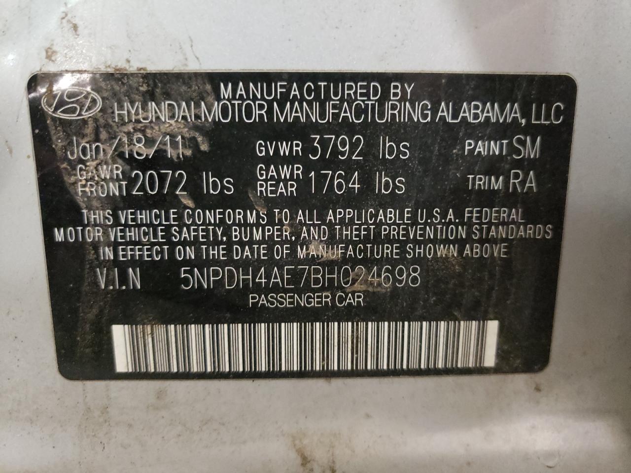 Photo 10 from auction – 2011 HYUNDAI ELANTRA GL with VIN 5NPDH4AE7BH024698