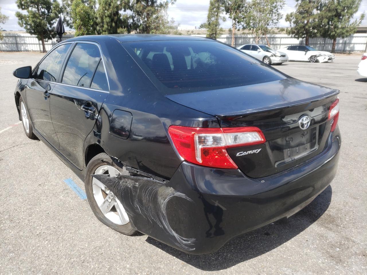 Photo 3 from auction – 2012 TOYOTA CAMRY BASE with VIN 4T1BF1FK7CU016713
