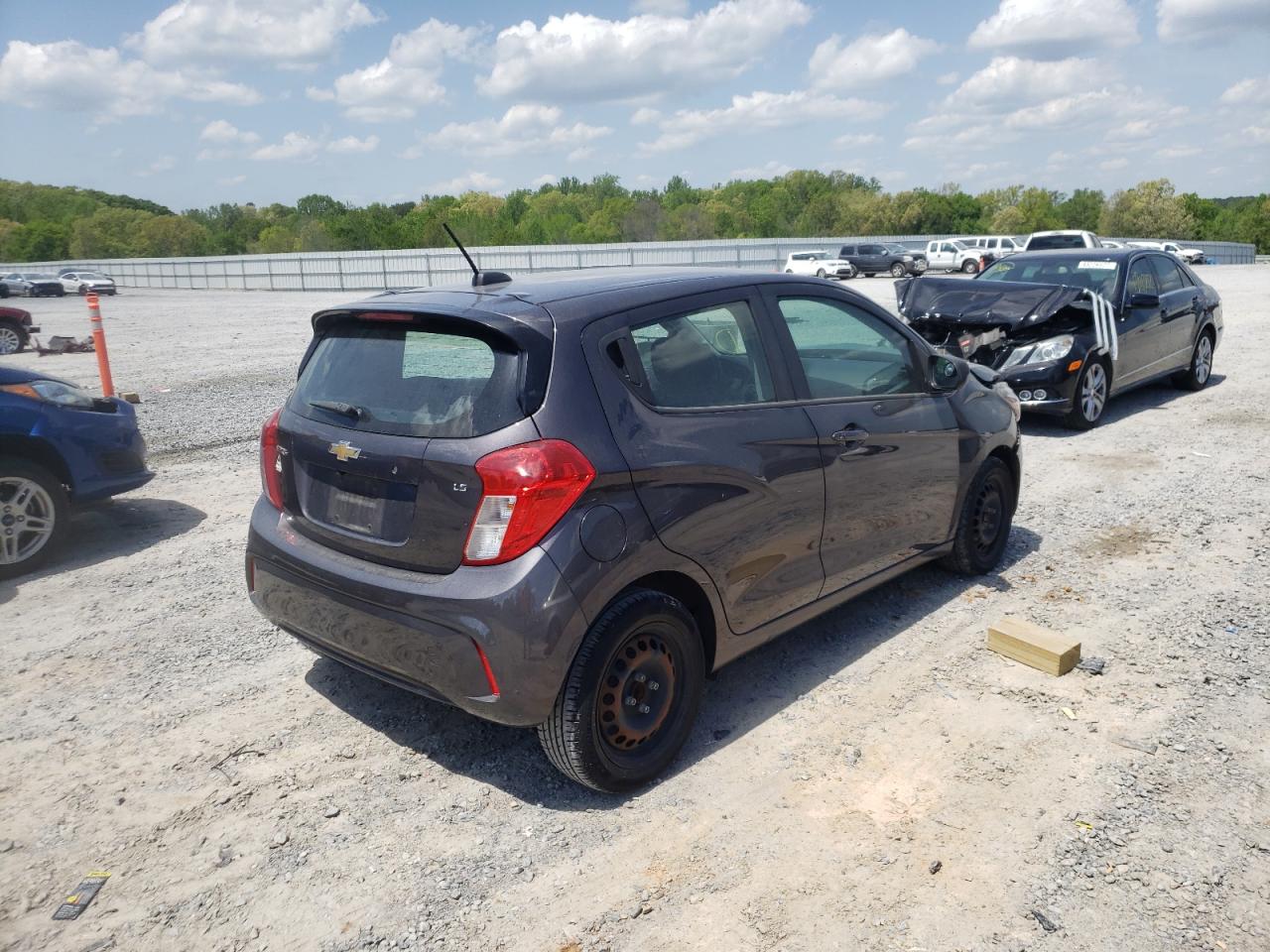 Photo 4 from auction – 2016 CHEVROLET SPARK with VIN KL8CB6SA3GC558555
