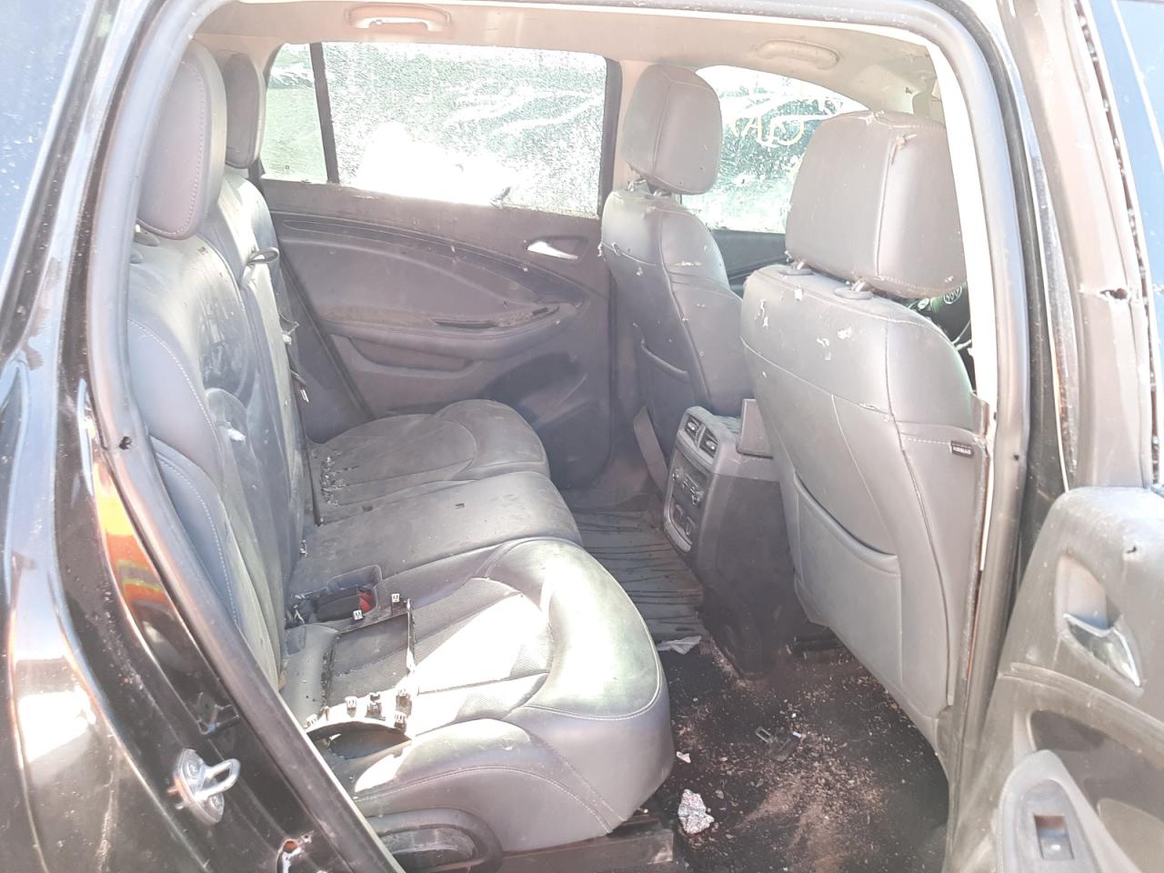 Photo 6 from auction – 2020 BUICK ENVISION E with VIN LRBFXCSA1LD141510