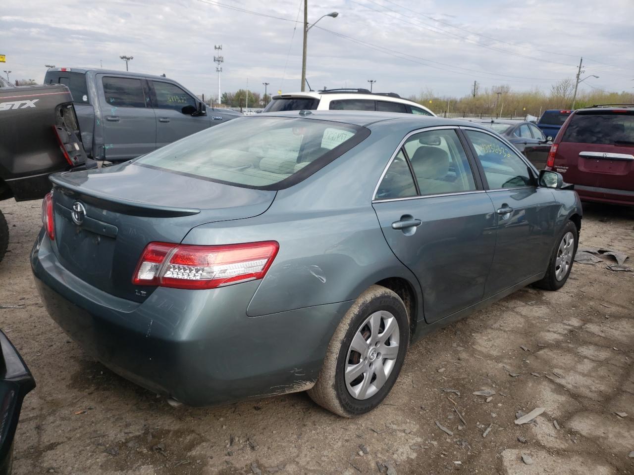 Photo 4 from auction – 2010 TOYOTA CAMRY BASE with VIN 4T1BF3EK2AU541964