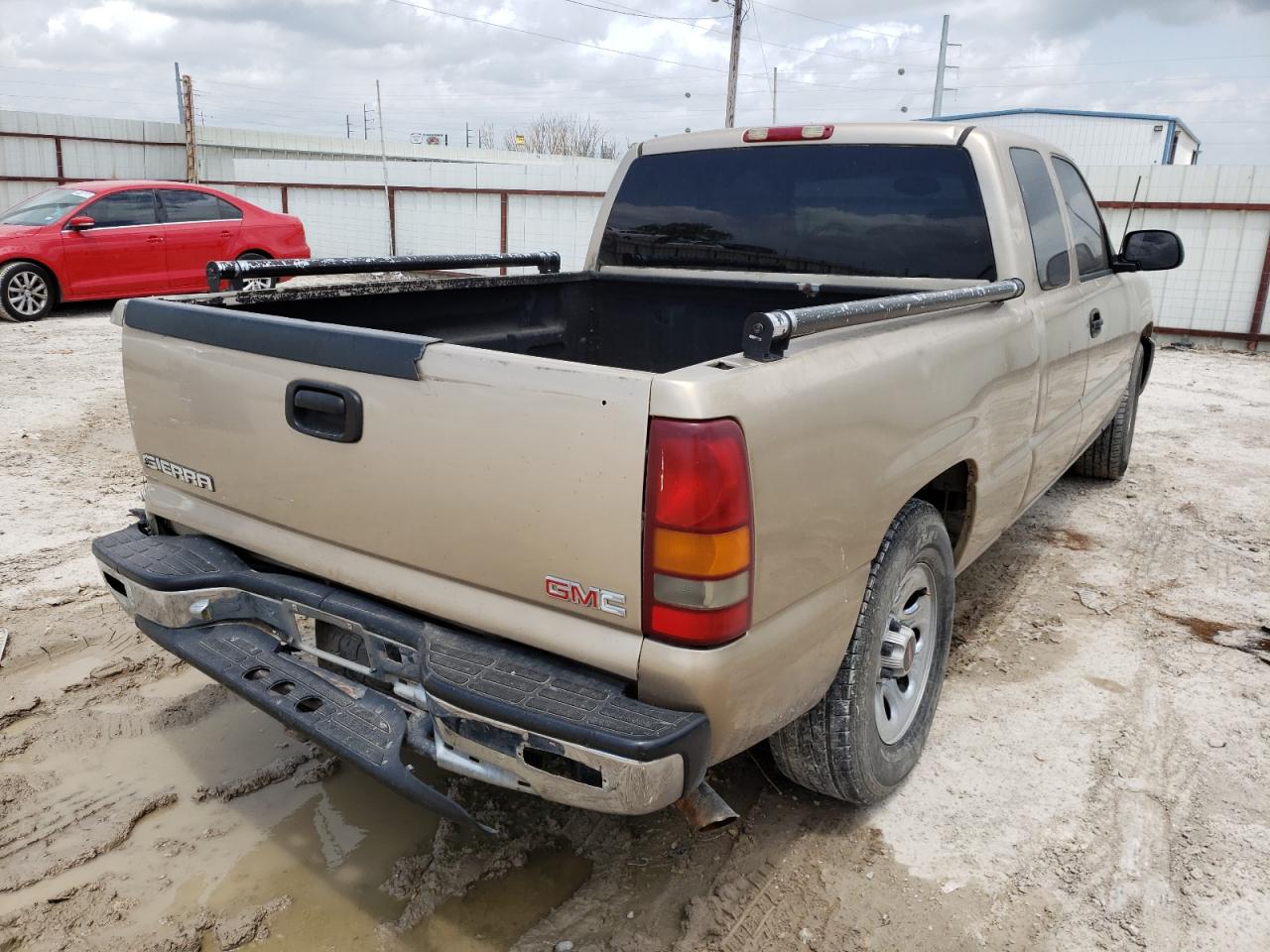 Photo 4 from auction – 2004 GMC NEW SIERRA with VIN 2GTEC19V841145296