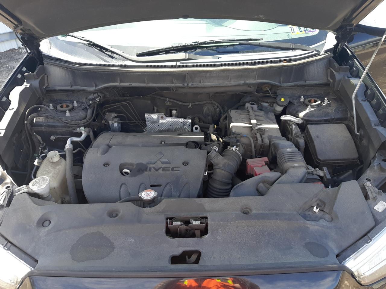 Photo 7 from auction – 2014 MITSUBISHI OUTLANDER with VIN 4A4AP3AU7EE028092