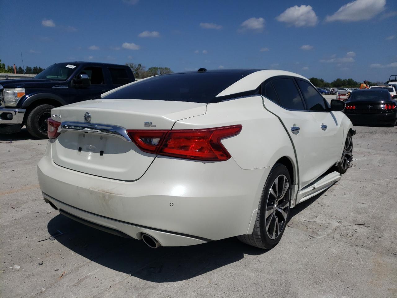 Photo 4 from auction – 2017 NISSAN MAXIMA 3.5 with VIN 1N4AA6AP4HC369590