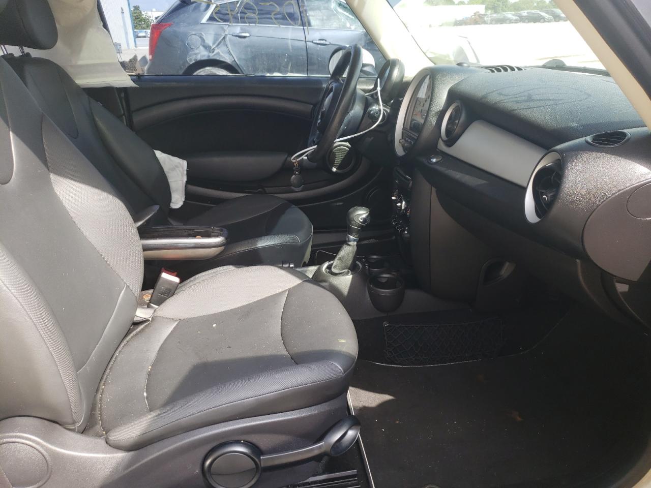 Photo 5 from auction – 2012 MINI COOPER with VIN WMWSU3C53CT263086