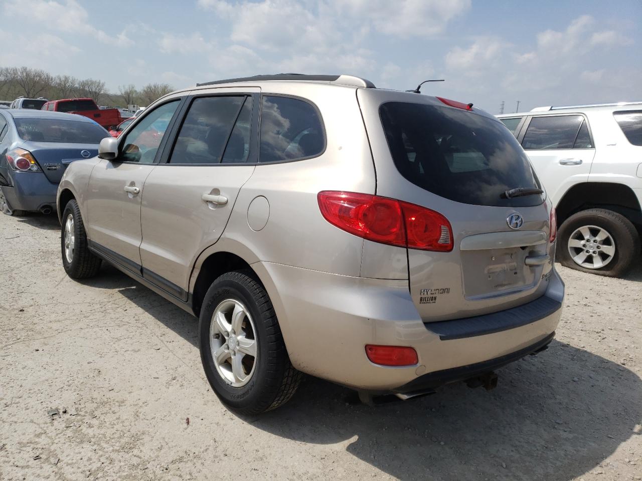 Photo 3 from auction – 2007 HYUNDAI SANTA FE G with VIN 5NMSG73D27H067379