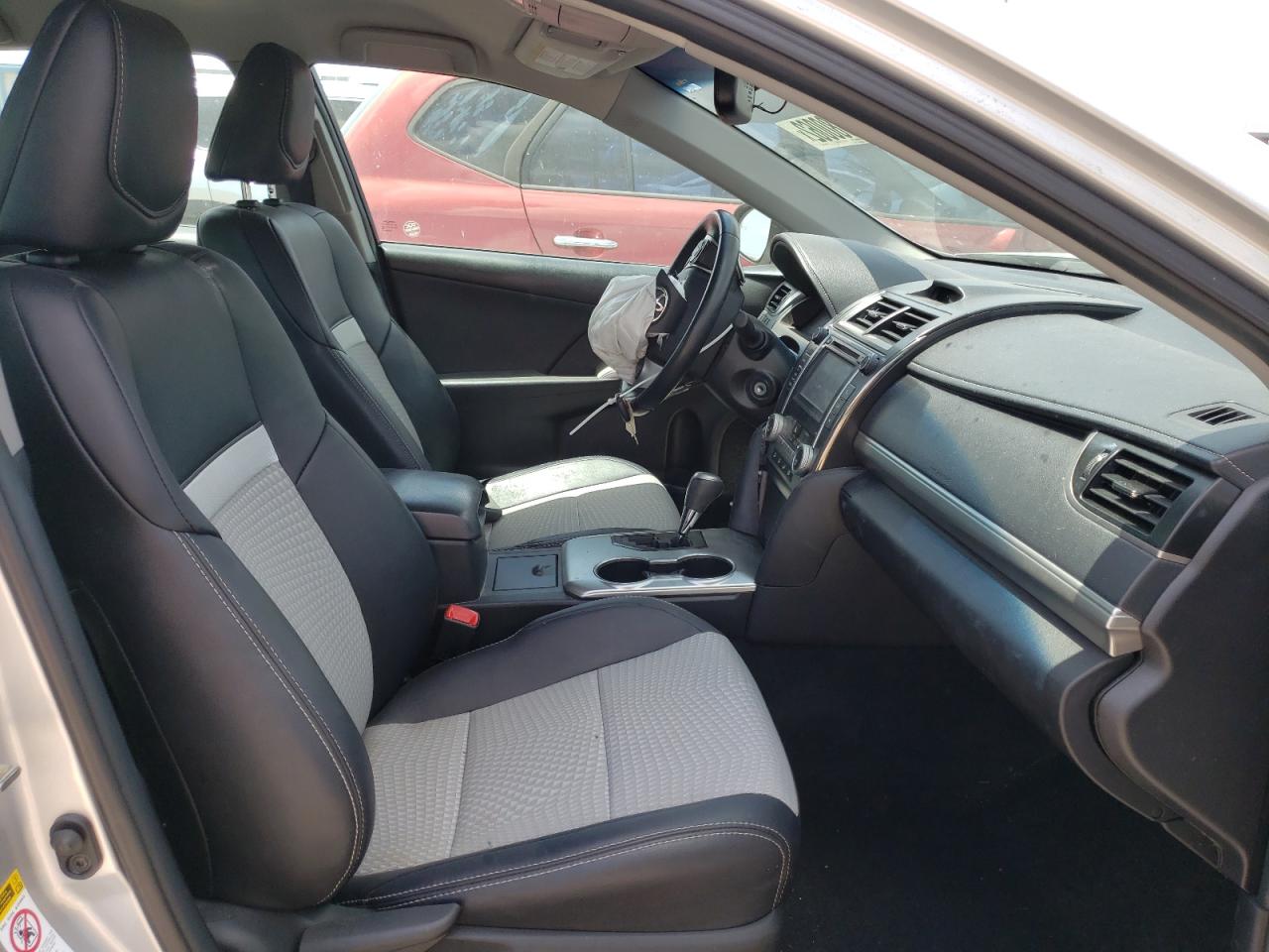 Photo 5 from auction – 2014 TOYOTA CAMRY L with VIN 4T1BF1FK9EU319916
