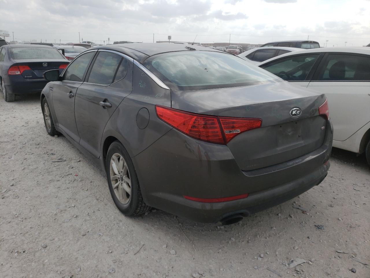 Photo 3 from auction – 2011 KIA OPTIMA LX with VIN KNAGM4A78B5165027