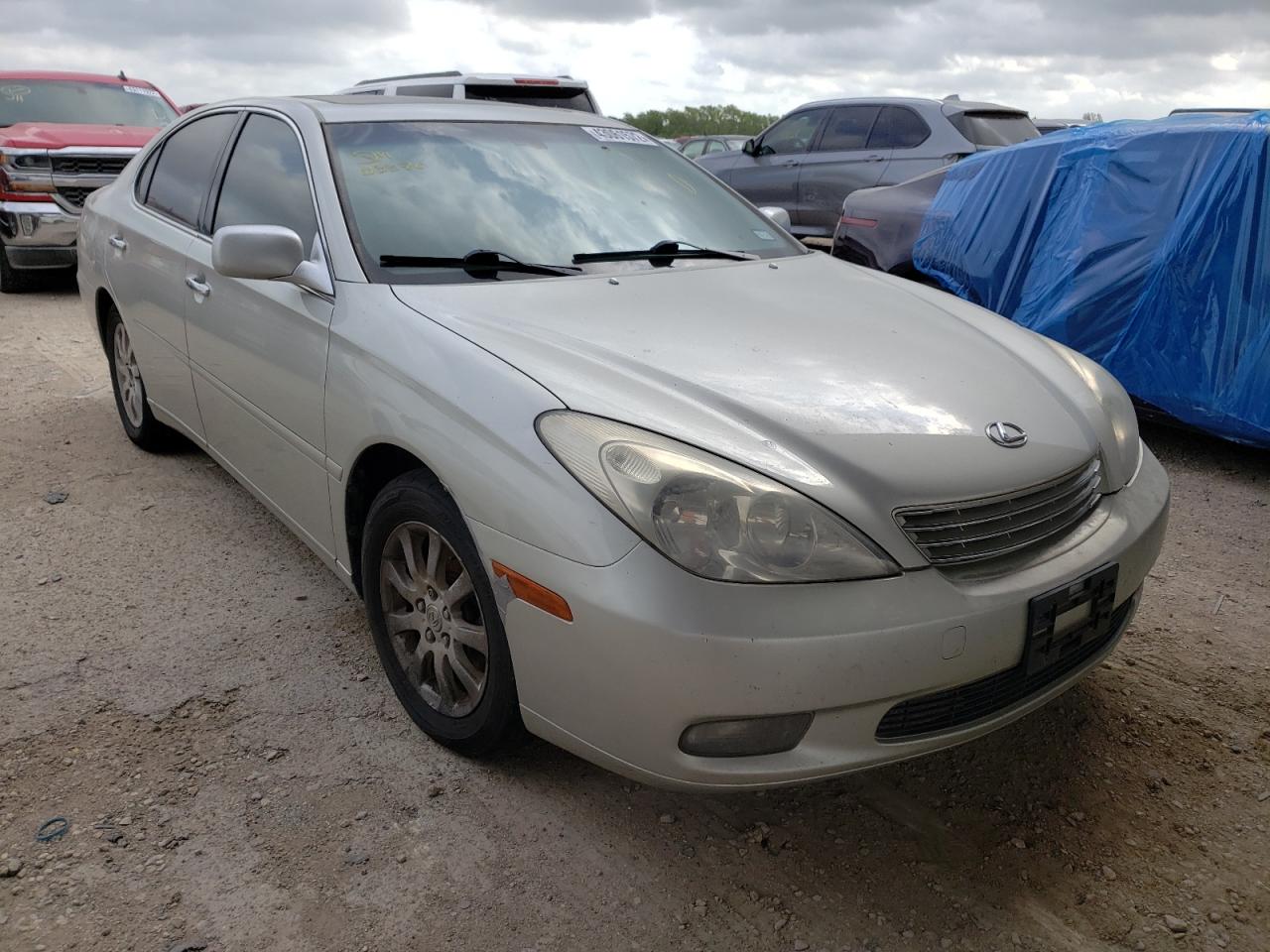 LEXUS ES 300 2003 with VIN JTHBF30G036013370 - Photo from auction