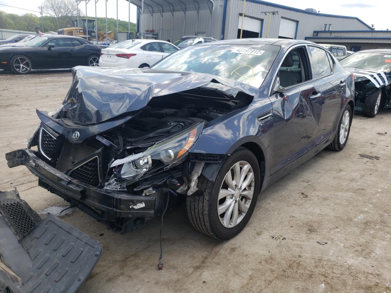 Photo 2 from auction – 2015 KIA OPTIMA EX with VIN 5XXGN4A77FG418694