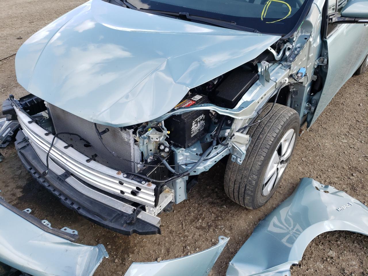 Photo 9 from auction – 2017 TOYOTA PRIUS with VIN JTDKBRFU7H3559136