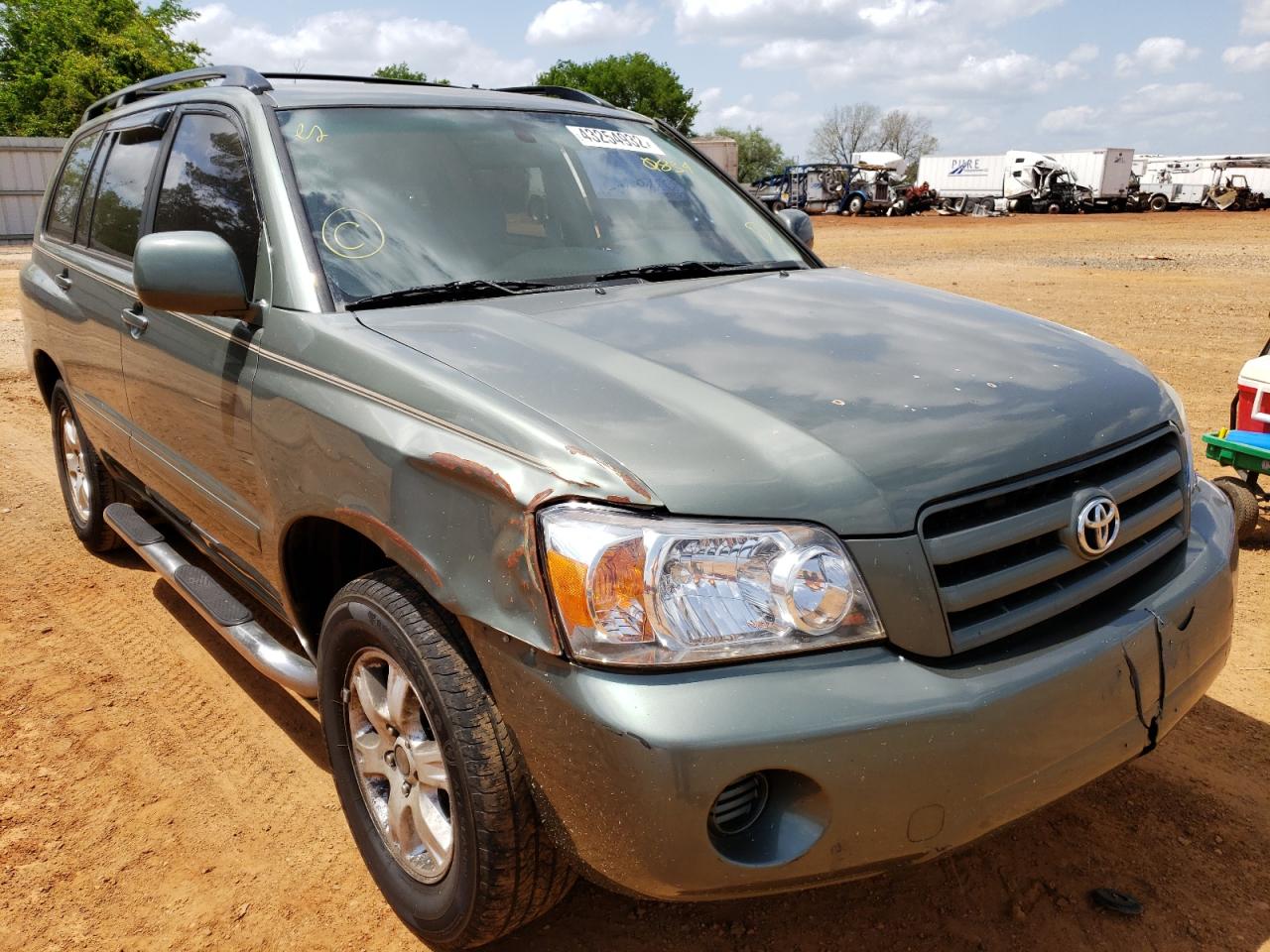 TOYOTA HIGHLANDER 2005 with VIN JTEGP21A650060834 - Photo from auction