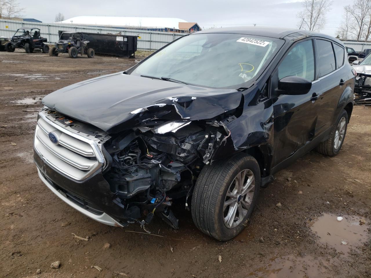 Photo 2 from auction – 2019 FORD ESCAPE SE with VIN 1FMCU0GD3KUB81872