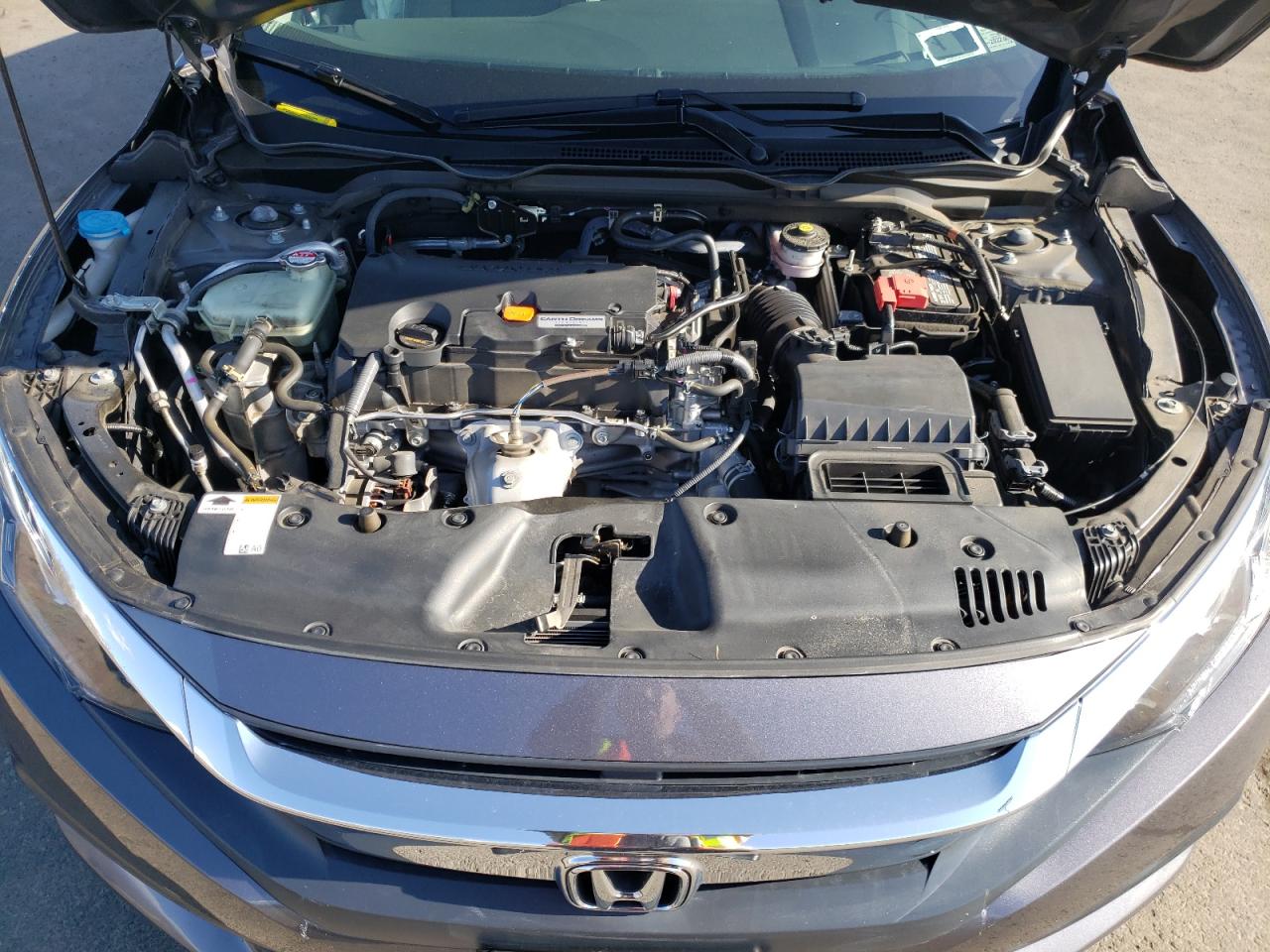 Photo 7 from auction – 2018 HONDA CIVIC LX with VIN 2HGFC2F58JH595968