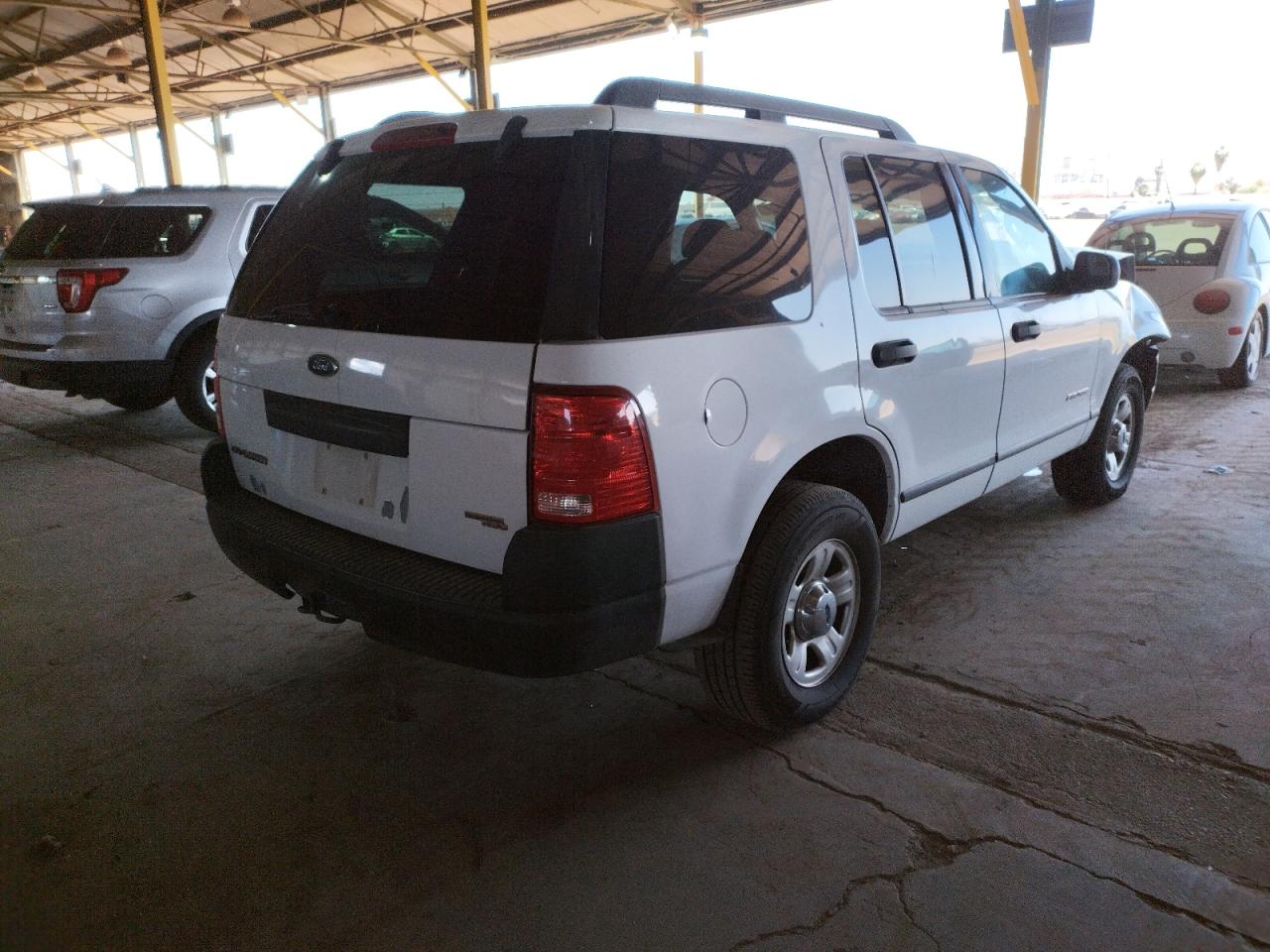 Photo 4 from auction – 2005 FORD EXPLORER X with VIN 1FMZU62EX5UA37219