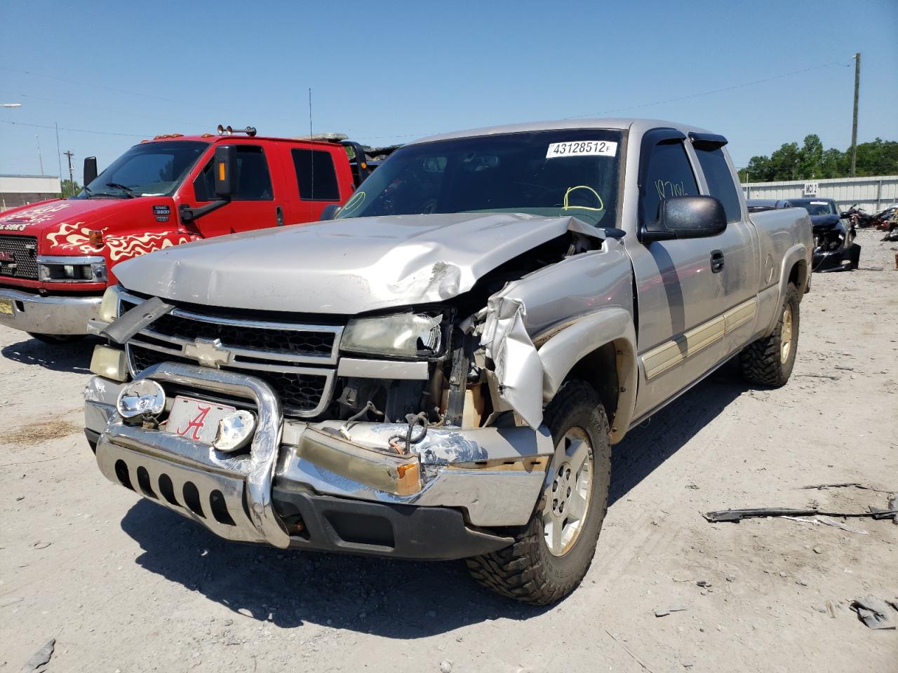 Photo 2 from auction – 2006 CHEVROLET SILVERADO with VIN 2GCEK19BX61276368