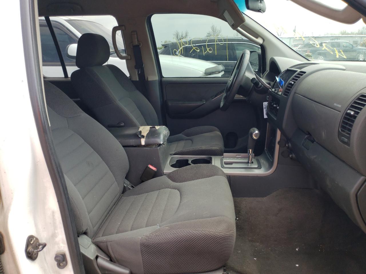 Photo 5 from auction – 2006 NISSAN PATHFINDER with VIN 5N1AR18U06C679391