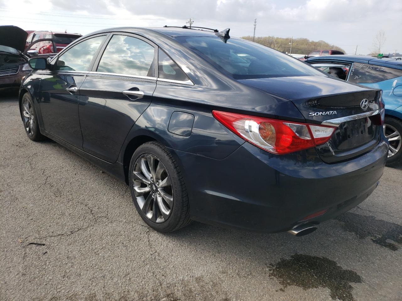 Photo 3 from auction – 2011 HYUNDAI SONATA SE with VIN 5NPEC4ACXBH065666