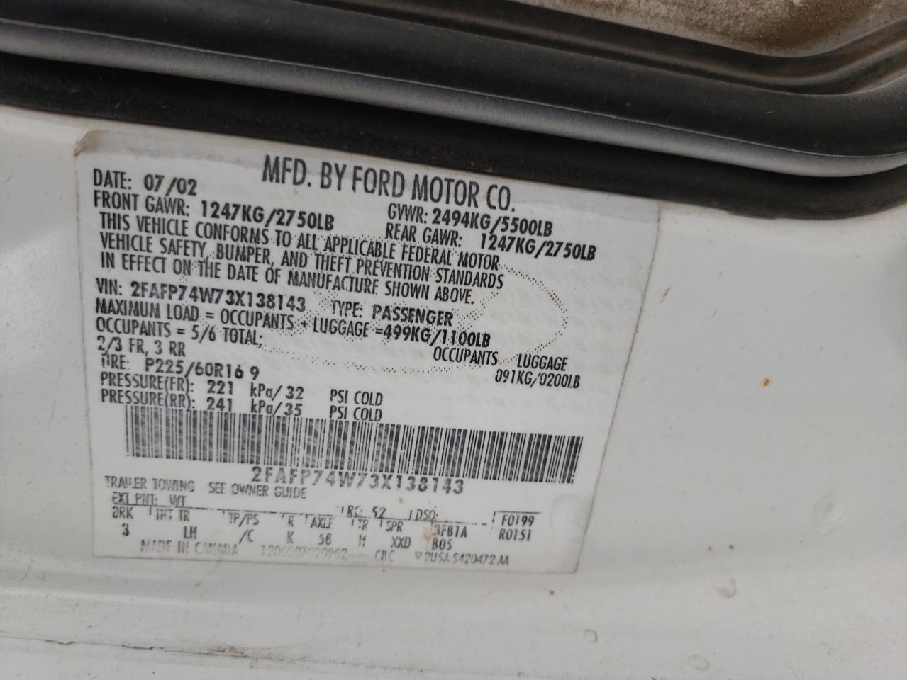 Photo 10 from auction – 1999 FORD CROWN VICT with VIN 2FAFP71W7XX161206